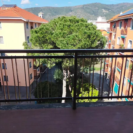 Via Della Chiusa 97, Centralissimo 公寓 东塞斯特里
